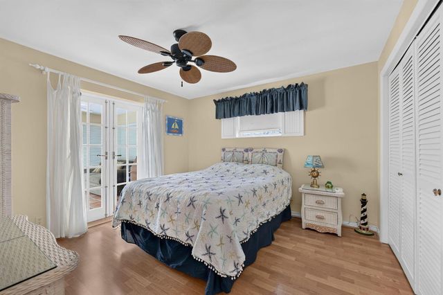 535 NE 8th Avenue, Deerfield Beach, FL 33441