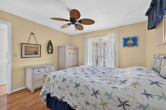 535 NE 8th Avenue, Deerfield Beach, FL 33441