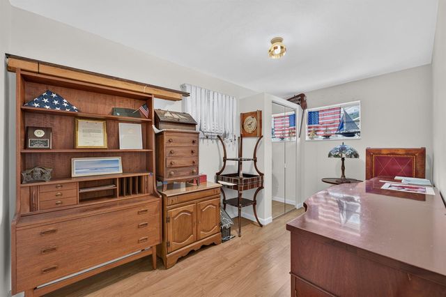 535 NE 8th Avenue, Deerfield Beach, FL 33441