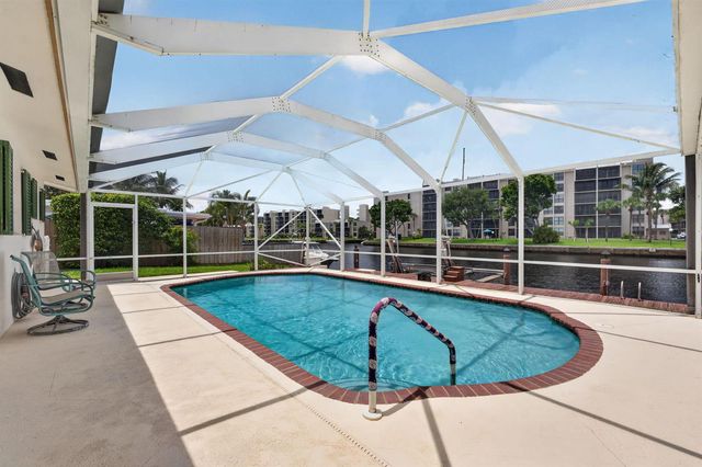 535 NE 8th Avenue, Deerfield Beach, FL 33441