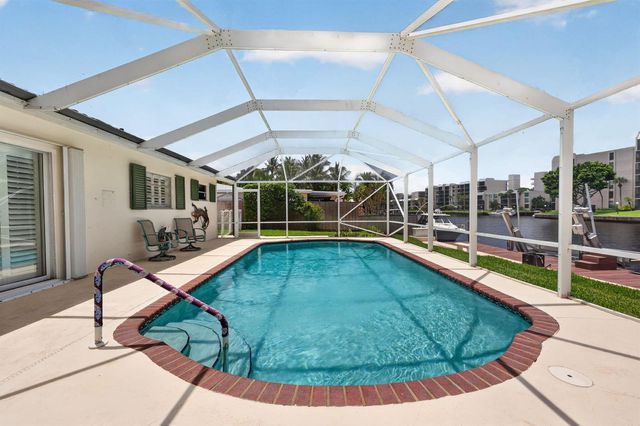 535 NE 8th Avenue, Deerfield Beach, FL 33441