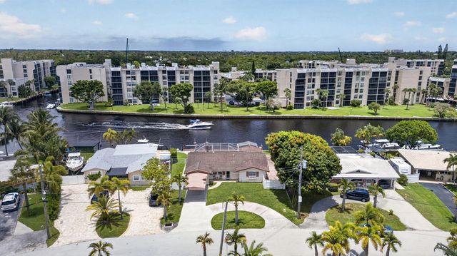535 NE 8th Avenue, Deerfield Beach, FL 33441