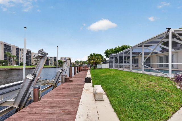 535 NE 8th Avenue, Deerfield Beach, FL 33441