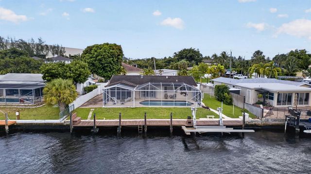 535 NE 8th Avenue, Deerfield Beach, FL 33441