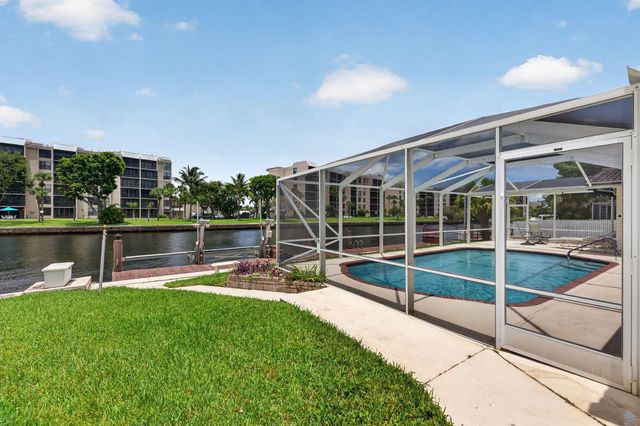 535 NE 8th Avenue, Deerfield Beach, FL 33441