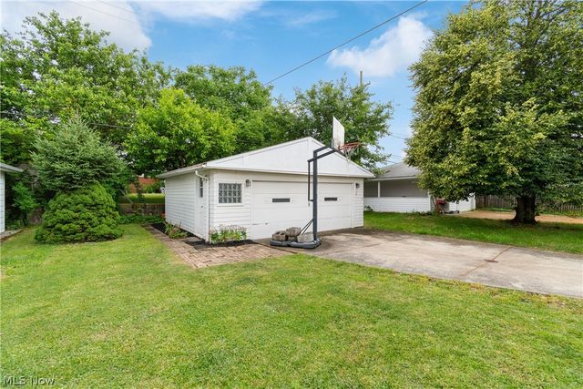 3415 Norris Avenue, Parma, OH 44134