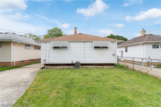 3415 Norris Avenue, Parma, OH 44134