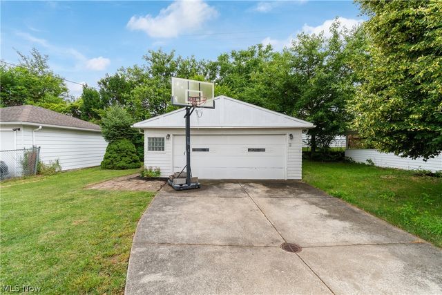 3415 Norris Avenue, Parma, OH 44134