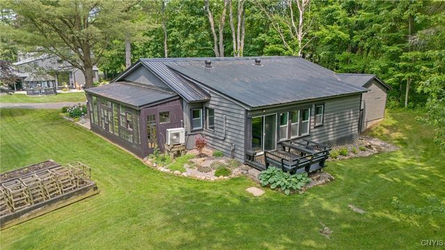 4384 Cedarvale Road, Onondaga, NY 13215