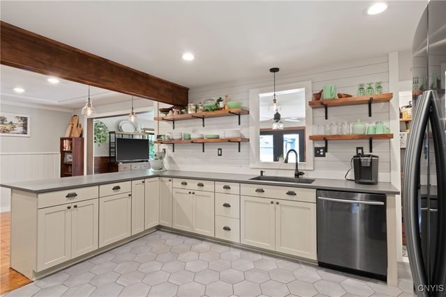 4384 Cedarvale Road, Onondaga, NY 13215