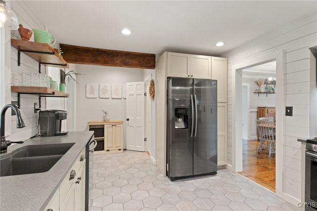 4384 Cedarvale Road, Onondaga, NY 13215