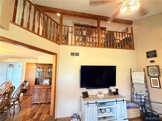 5220 Kennedy Crescent, Cambria, NY 14132