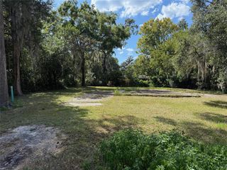 1904 NW 36TH TERRACE, Gainesville, FL 32605