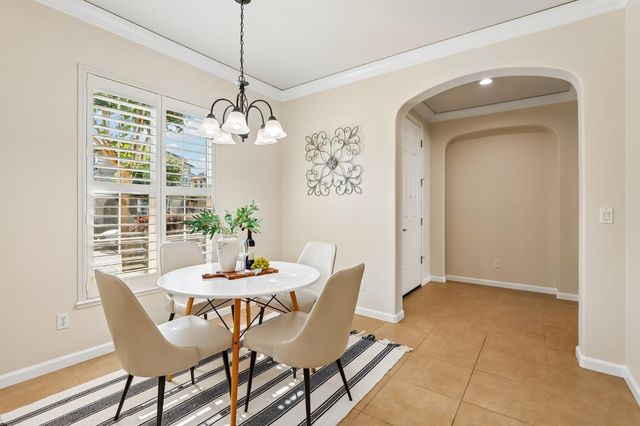 9039 Crescenda Ln, Orangevale, CA 95662