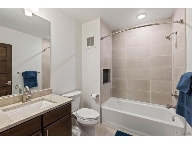 1044 Blue River Pkwy C-C-306, Silverthorne, CO 80498