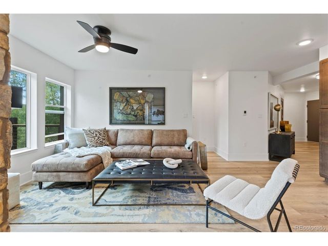 1044 Blue River Pkwy C-C-306, Silverthorne, CO 80498