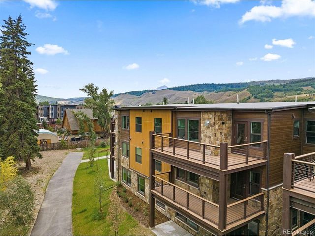 1044 Blue River Pkwy C-C-306, Silverthorne, CO 80498