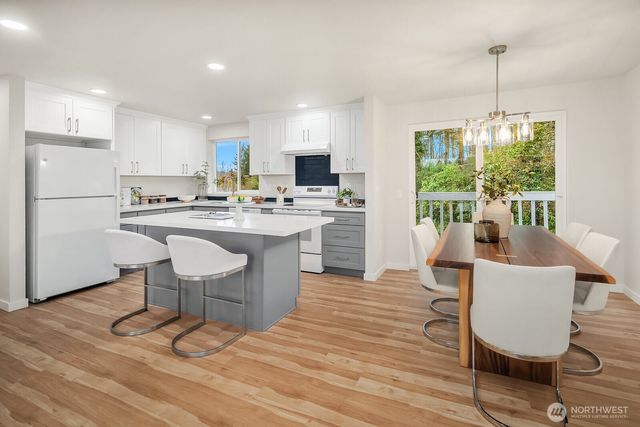 13203 SE 164th Street, Renton, WA 98058