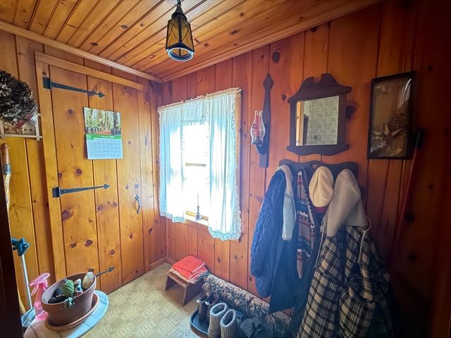 250 Main Rd, Westport, MA 02790