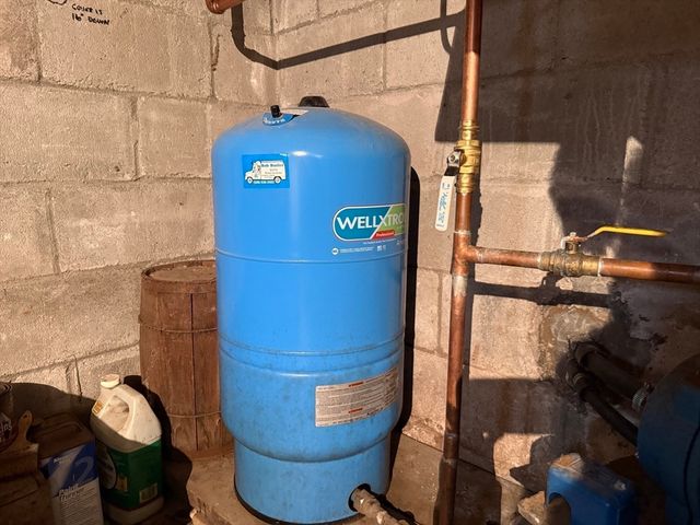 250 Main Rd, Westport, MA 02790