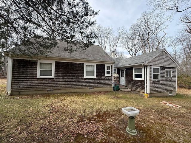 250 Main Rd, Westport, MA 02790
