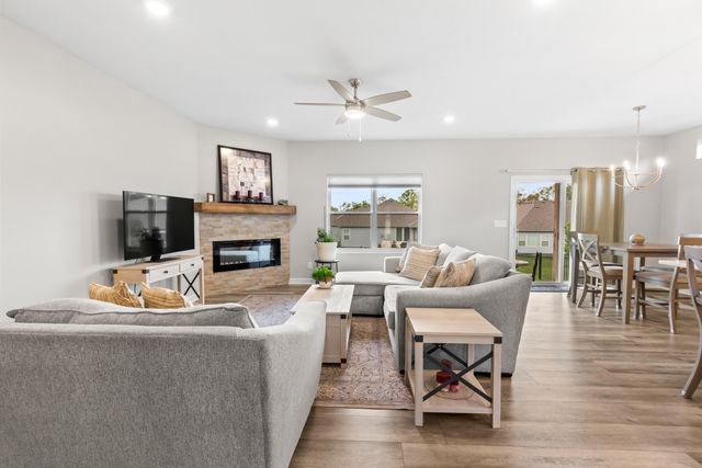 1796 BLACKTHORN Street, Council Bluffs, IA 51503