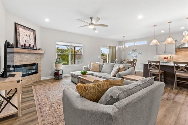 1796 BLACKTHORN Street, Council Bluffs, IA 51503