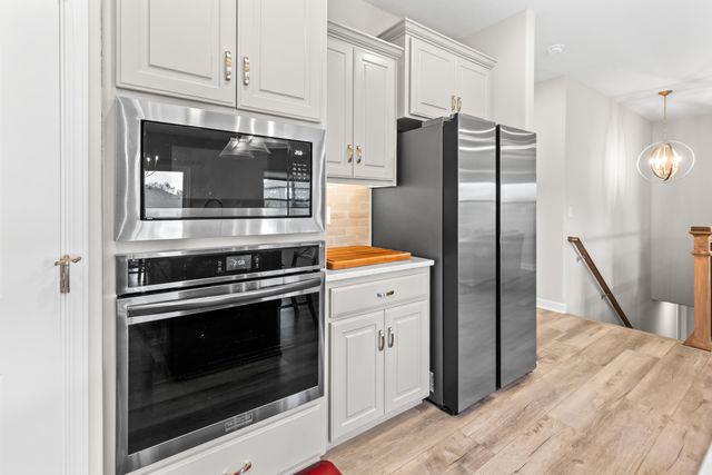 1796 BLACKTHORN Street, Council Bluffs, IA 51503