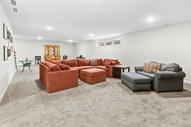 1796 BLACKTHORN Street, Council Bluffs, IA 51503