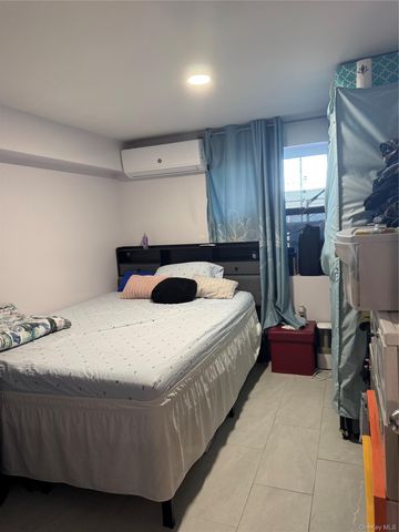114-01 Taipei Court, College Point, NY 11356
