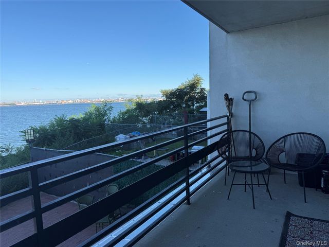114-01 Taipei Court, College Point, NY 11356