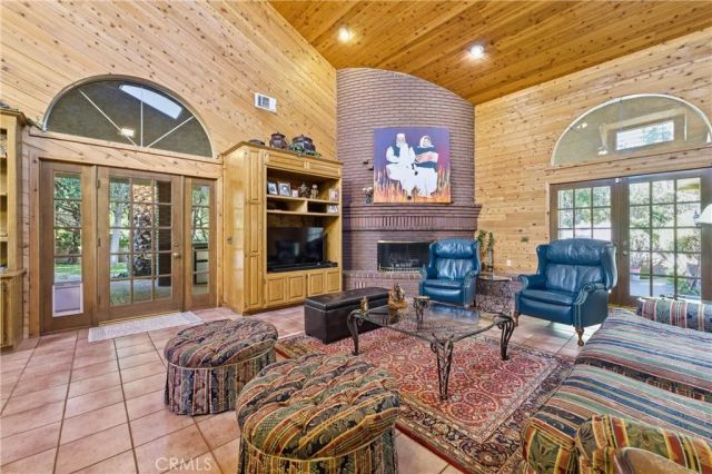 41504 Mission, Palmdale, CA 93551