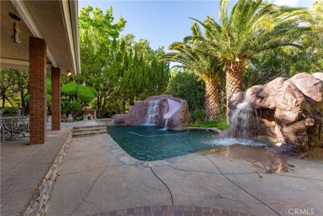 41504 Mission, Palmdale, CA 93551