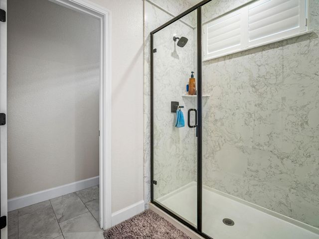 8298 Courage Dr, Sacramento, CA 95829