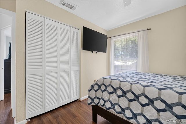 5579 W Pine Circle, Crystal River, FL 34429