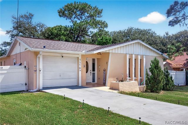 5579 W Pine Circle, Crystal River, FL 34429