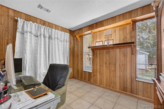 5579 W Pine Circle, Crystal River, FL 34429