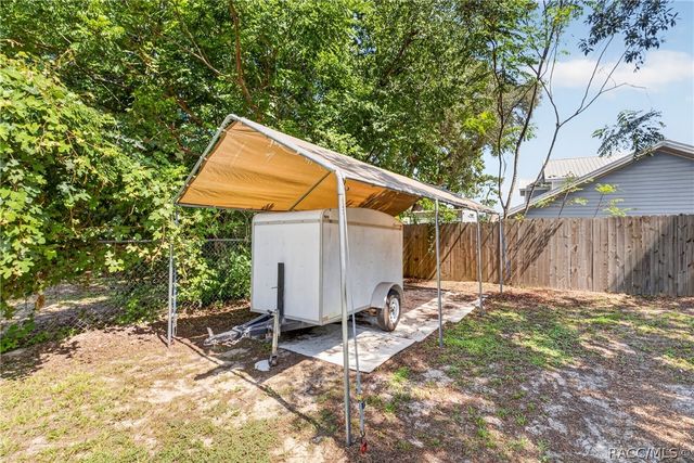 5579 W Pine Circle, Crystal River, FL 34429