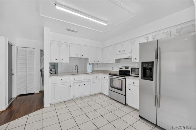 5579 W Pine Circle, Crystal River, FL 34429