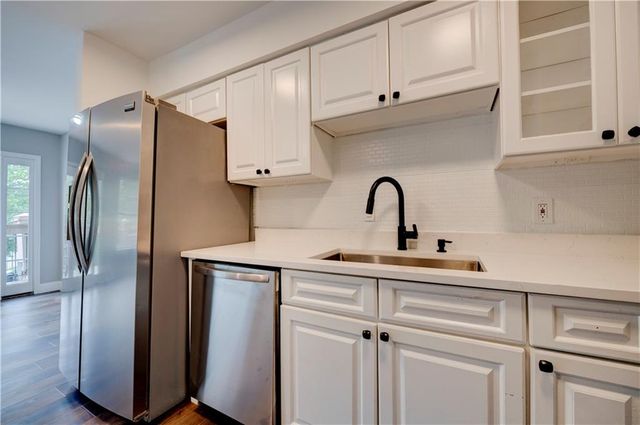 6980 Roswell Road B3, Atlanta, GA 30328