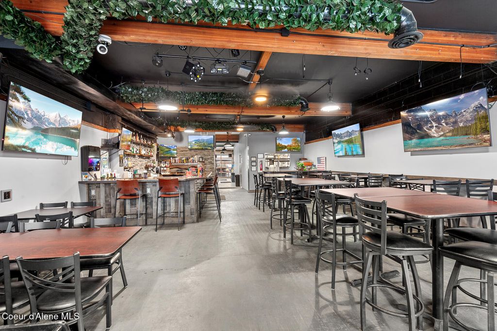 314 N 4TH ST, Coeur d'Alene, ID 83814 photo 2