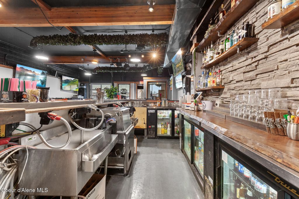 314 N 4TH ST, Coeur d'Alene, ID 83814 photo 7