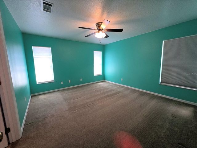 2076 NEWTOWN ROAD, Groveland, FL 34736