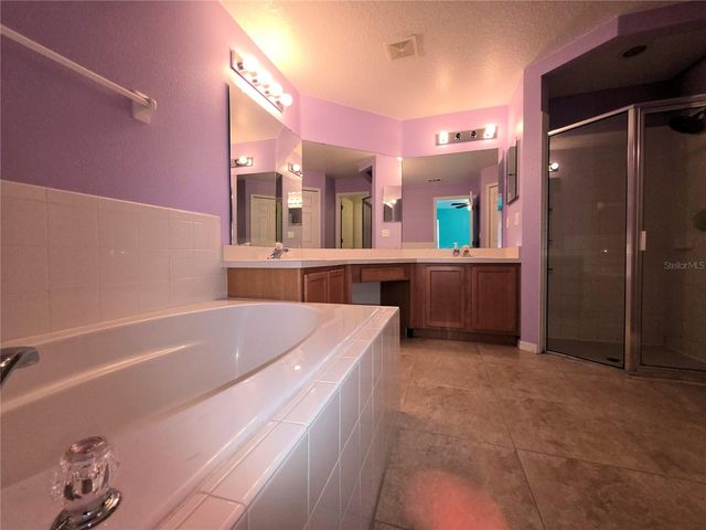 2076 NEWTOWN ROAD, Groveland, FL 34736