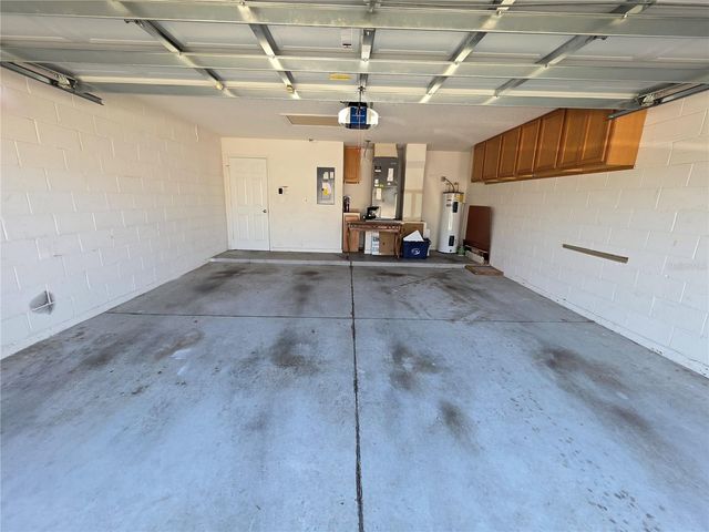 2076 NEWTOWN ROAD, Groveland, FL 34736