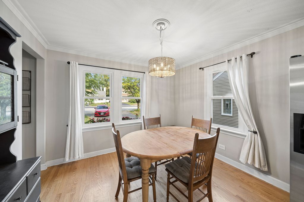 26W125 Jewell Road, Wheaton, IL 60187 — photo 5