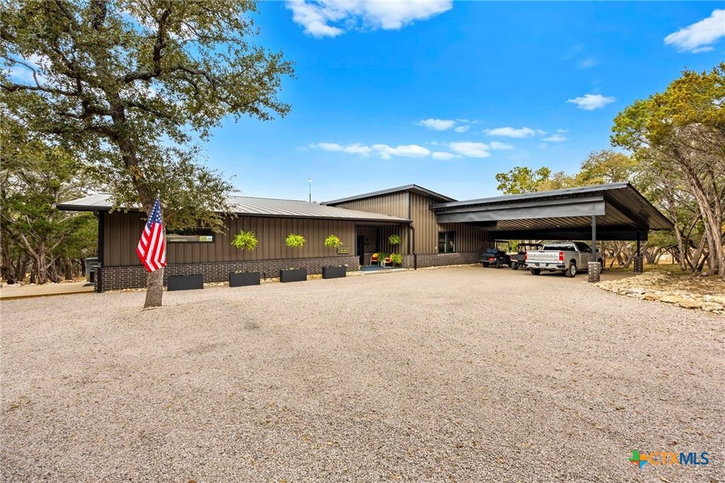 319 Impala Lane, Lampasas, TX 76550