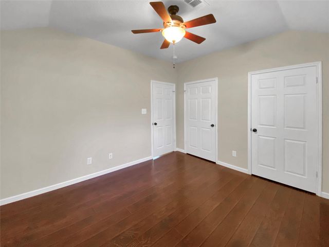 10825 Royal Magnolia Drive, Conroe, TX 77303