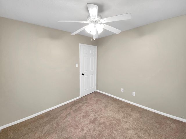 10825 Royal Magnolia Drive, Conroe, TX 77303