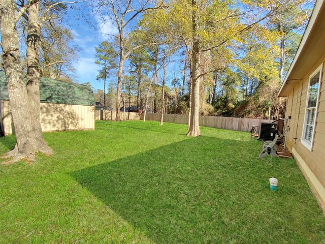 10825 Royal Magnolia Drive, Conroe, TX 77303